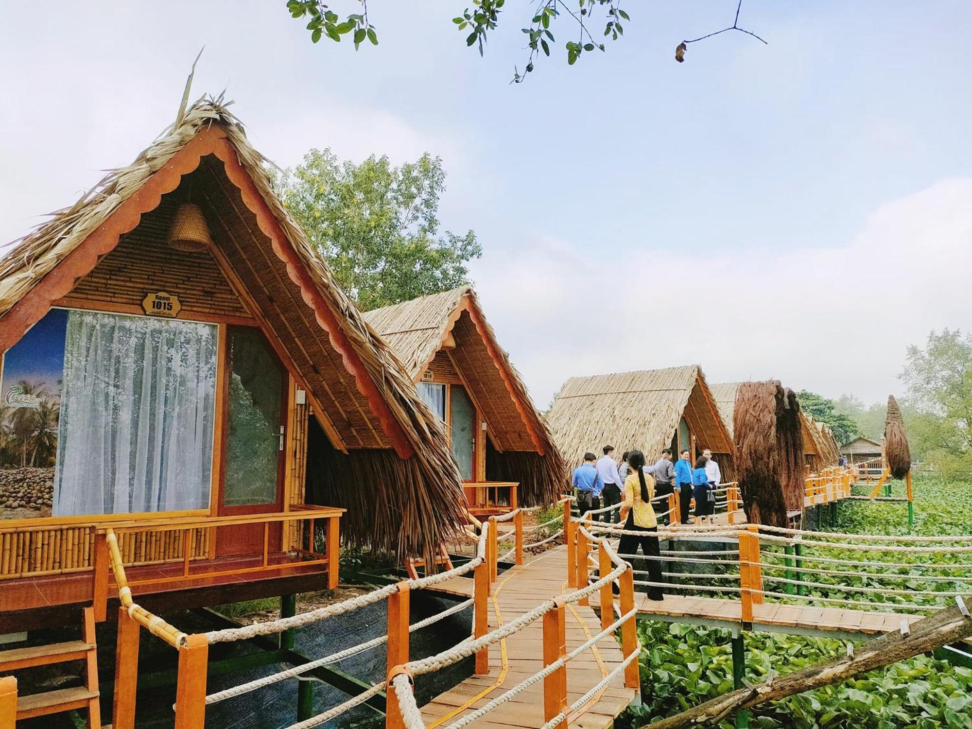 Coco Island Con Phung Hotel Ben Tre Екстериор снимка